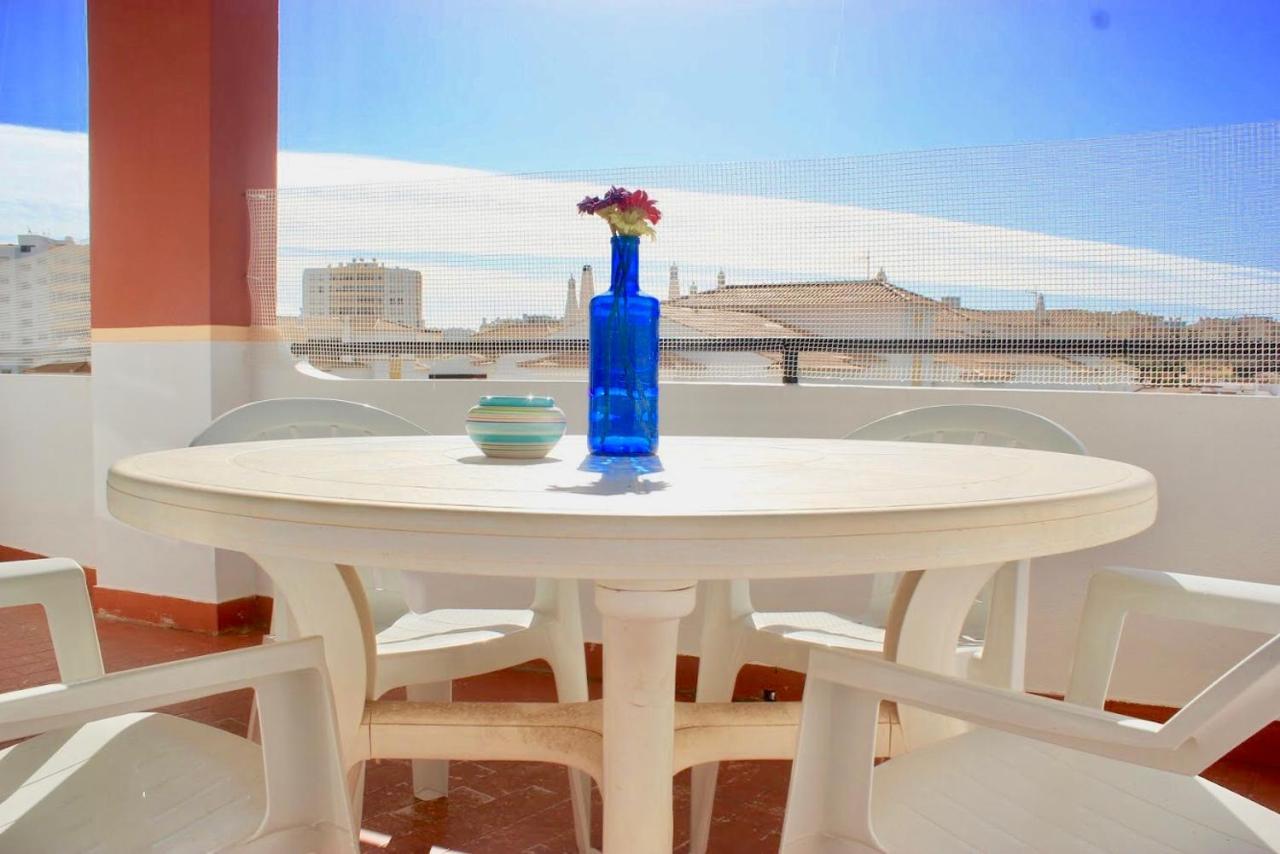 Heaven & Tasha Apartment Lagos Luaran gambar