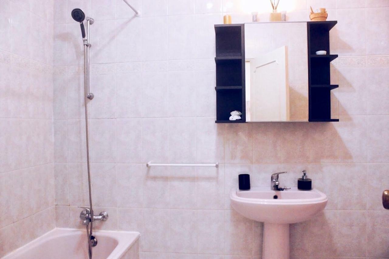 Heaven & Tasha Apartment Lagos Luaran gambar